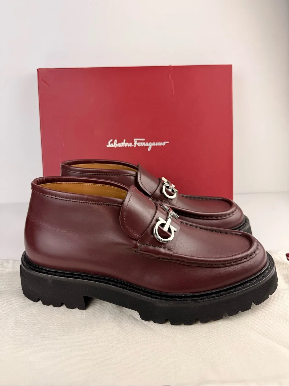 Salvatore Ferragamo Men’s Geffer 2 Gancini Leather Lug Sole Ankle Loafers 9.5M